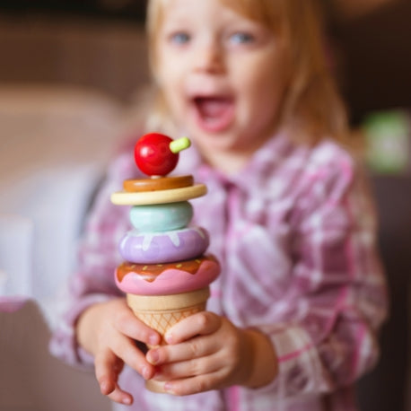 Montessori Eisspielzeug aus Holz – 12-teiliges Lernspielset für Kinder